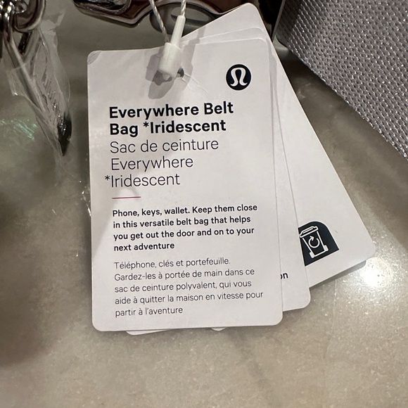 NWT Lululemon Athletica Iridescent Belt Bag 🩵 - Picture 10 of 11